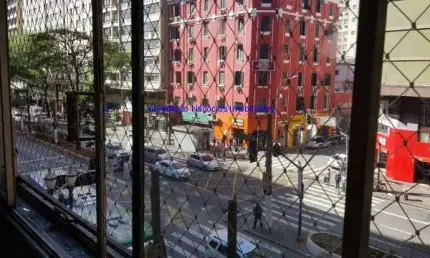 1 Dorm + 1 quarto de serviço Ap residencial e comercial Av Ipiranga na esq com rua Sta Efigenia reformado e mobiliado todo novo!