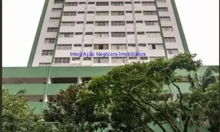 Apartamento 35m², 01 dormitório, 01 banheiro e 01 vaga na garagem.  Excelente localização entre as Ruas Professor Daher Cutait, Barata Ribeiro .