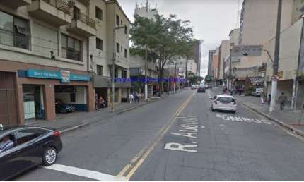 São 2 Lojas Térreas de Frente para Rua Augusta em uma galeria e mais 10 Lojas internas. Condominio e iptu super baixo pela quantidade de lojas e metra