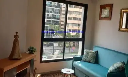 Apartamento studio mobiliado 33m², 01 dormitório e 01 banheiro.  condomínio com portaria, segurança, piscina e salão de festas.  excelente localização