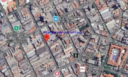 Prédio 1.560m²,  07 andares,  com apartamentos 70, 90 e 100 m2, 04 lojas Térreas e 20 banheiros.  Excelente localização, Entre as Ruas da Graça