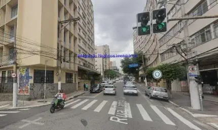Loja 87m² e 01 banheiro; (Fotos ilustrativas, entrega prevista para Março/2027).  Excelente localização, entre as Ruas Galvão Bueno, São Joaquim