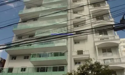 Apartamento Duplex 163m², 02 dormitórios (sendo suítes), 03 banheiros e 02 vagas na garagem.  Condomínio com portaria, segurança 24hrs, piscina