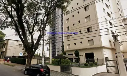 Apartamento Cobertura 148m², 03 dormitórios (sendo 02 suítes), 03 banheiros e 02 vagas de garagem.  Condomínio com portaria  e segurança.