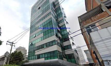 Conjunto comercial 35m², 01 sala e 01 banheiro.  Condomínio com recepção e segurança.  Excelente localização á 6 minutos andando para a estação