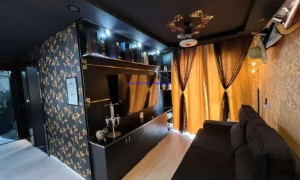 Apartamento mobiliado 54m², 02 dormitórios e 01 banheiro.  condomínio com portaria e segurança.  excelente localização