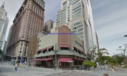 Galpão 1.463m² e 02 banheiros.  Excelente localização, á 2 minutos andando para a estação do metrô São Bento; Entre a Rua Libero Badaró