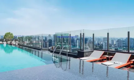 Apartamento studio mobiliado 29,76m², 01 dormitório e 01 banheiro;(fotos ilustrativas).  condomínio com portaria, segurança, piscina, academia