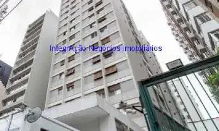 Condomínio com portaria, segurança 24hrs, academia, espaço Kids e salão de festa.  Excelente localização entre as Ruas Estados Unidos, Oscar Freire