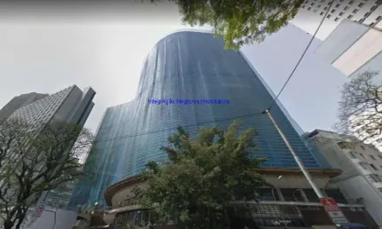 Apartamento Studio 30m², 01 dormitório e 01 banheiro.  Condomínio com portaria 24hrs.  Excelente localização á 4 minutos andando para a estação