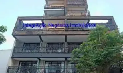 Apartamento Studio 32,70m², 01 dormitório e 01 banheiro; (Fotos ilustrativas).  Condomínio com segurança, portaria, piscina,  academia