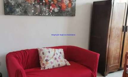 Apartamento Studio 37m², 01 dormitórios e 01 banheiro.  Condomínio com portaria e segurança.  Excelente localização entre as Ruas Aurora