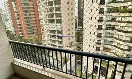 Condomínio com portaria 24hrs.  excelente localização entre as ruas pamplona, haiti e alameda campinas.