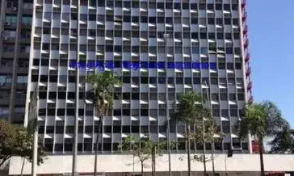 Conjunto comercial 33m², 01 sala, 01 banheiro.  condomínio com recepção e segurança 24hrs.  excelente localização