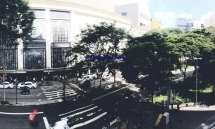 Condomínio com portaria e segurança.  Em frente ao shopping Paulista. Entre as Avenidas Paulista, Bernardino de Campos e Ruas Treze de Maio