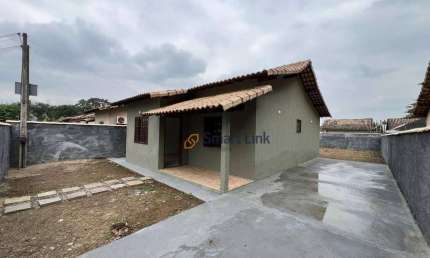 Casa com 2 dormitórios à venda, 72 m² por R$ 230.000,00 - Papucaia - Cachoeiras de Macacu/RJ