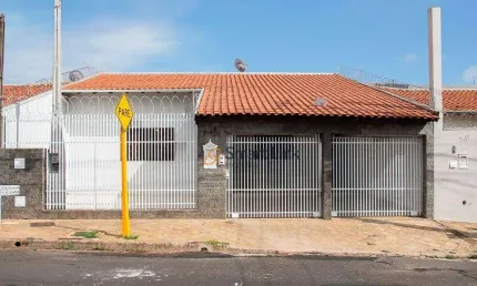 Casa com 4 dormitórios à venda, 257 m² por R$ 498.000,00 - Cidade Jardim - Bauru/SP