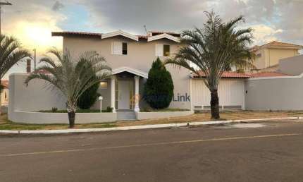Casa com 3 dormitórios à venda, 190 m² por R$ 798.000,00 - Parque Cecap Aeroporto - Marília/SP
