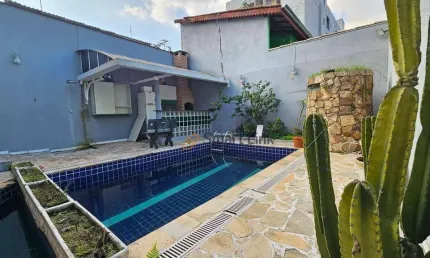 Casa com 3 dormitórios à venda, 260 m² por R$ 1.190.000,00 - Quitaúna - Osasco/SP