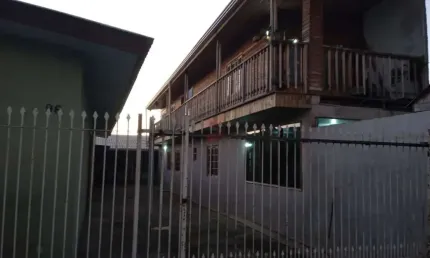 Casa com 7 quartos à venda na Rua André Perbiche, 96, Borda do Campo, São José dos Pinhais, 135 m2 por R$ 650.000