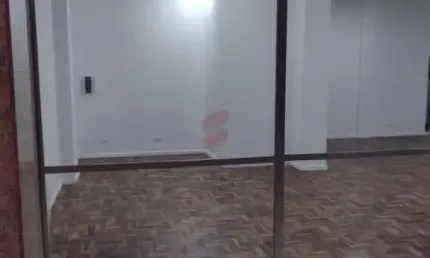 Sala comercial à venda na rua voluntários da pátria, 233, centro, curitiba por r$ 650.000
