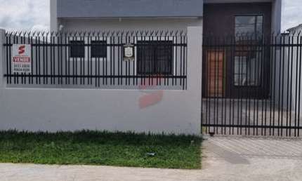 Casa com 3 quartos à venda na Rua Cambé, 925, Alto Tarumã, Pinhais, 80 m2 por R$ 499.000