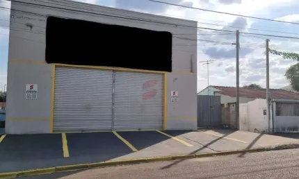 Barracão / Galpão / Depósito para alugar na Avenida Nilza Gelinsky de Faria, 409, Planta Deodoro, Piraquara por R$ 2.200
