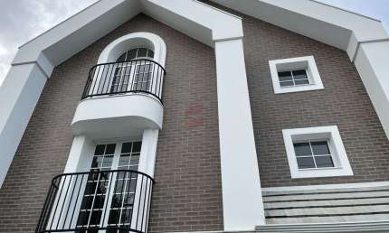 Casa com 3 quartos à venda na Rua Santa Helena, 491, Centro, Pinhais, 164 m2 por R$ 1.320.000
