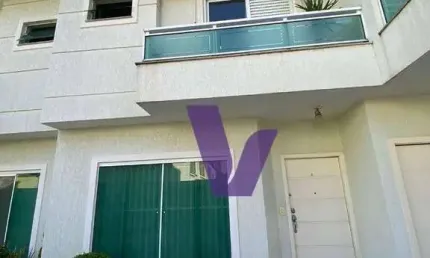 Charmosa Casa em Condominio Fechado no Jd São Paulo