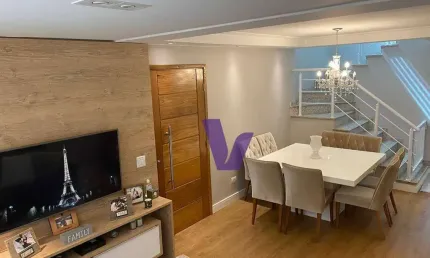 Casa lindíssima, moderna, recém reformada para entrar e morar