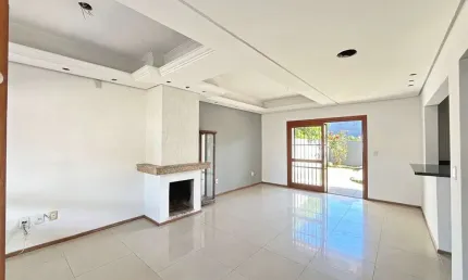 Casa com 3 quartos à venda na Rua Felipe Arísio, Hípica, Porto Alegre