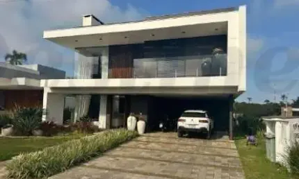 Casa com 3 quartos para alugar no Centro, Torres 