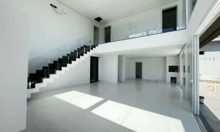 Casa em condomínio para venda no bairro vila nova em porto alegre