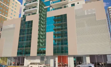 Ponto comercial à venda na Rua 137, Meia Praia, Itapema