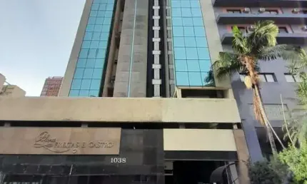 Sala comercial para venda no bairro centro histórico em porto alegre