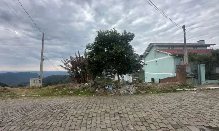 Lote para venda no bairro aparecida  em bento gonçalves