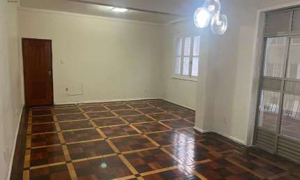 APARTAMENTO COM 3 QUARTOS SENDO 1 SUÍTE NO BAIRRO DE NAZARÉ! ÁREA PRIVATIVA DE 193M² - 2 APTOS POR ANDAR. 01 VAGA DE GARAGEM. NASCENTE.