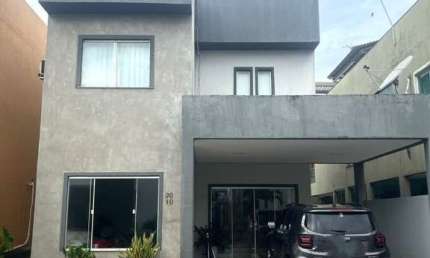 -COP 30 - CASA DE 2 PAVIMENTOS COM 4 QUARTOS SENDO 3 SUÍTES  NO CONDOMÍNIO CIDADE JARDIM 2! -ÁREA PRIVATIVA DE 180M². -02 VAGAS DE GARAGEM. -NASCENTE.