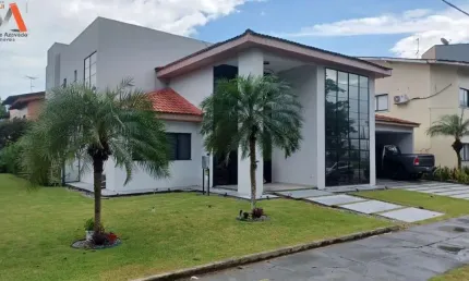 -COP 30 - CASA COM 4 SUÍTES NO CONDOMÍNIO GREENVILLE 2! -ÁREA PRIVATIVA DE 304M². -04 VAGAS DE GARAGEM. -NASCENTE.