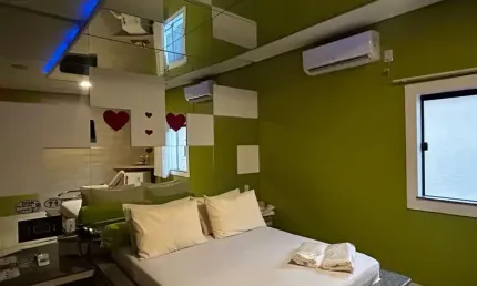 -COP 30 - PRÉDIO DE 2 PAVIMENTOS COM 33 SUÍTES NO BAIRRO DA PEDREIRA! -ÁREA PRIVATIVA DE 20M² (CADA SUÍTE). -Valor da diária em Dólar: 1.000 U$