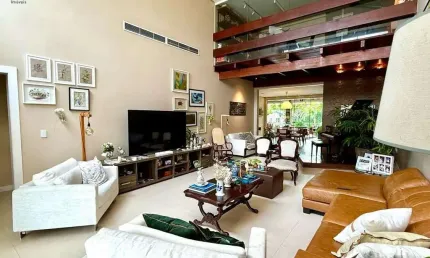 -COP 30 - CASA TÉRREA COM 5 SUÍTES NO CONDOMÍNIO ÁGUA CRISTAL -ÁREA PRIVATIVA DE 780M². -02 VAGAS DE GARAGEM.