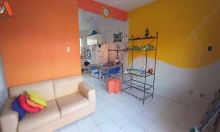 CASA DE 2 PAVIMENTOS COM 3 SUÍTES EM SALINAS! ÁREA PRIVATIVA DE 72M². 01 VAGA DE GARAGEM. NASCENTE.