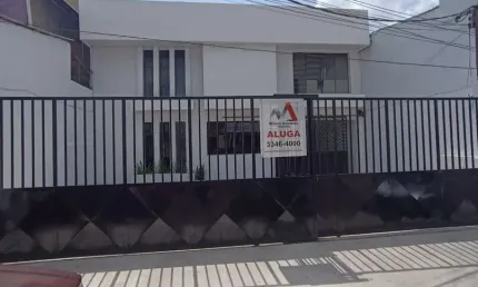 PRÉDIO COMERCIAL NA TRAVESSA VILETA. ÁREA CONSTRUÍDA: 447,72M². ÁREA TOTAL: 516,60M². 14 VAGAS DE ESTACIONAMENTO.