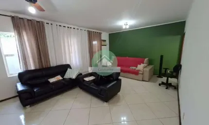 Casa com 3 quartos à venda na Rua São José do Rio Preto, 783, Jardim Nova Europa, Campinas, 190 m2 por R$ 590.000