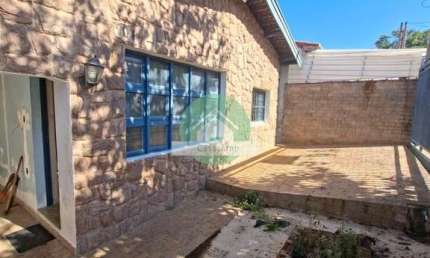 Casa com 3 quartos à venda na Rua Doutor Luíz Silvério, 409, Vila Marieta, Campinas, 150 m2 por R$ 585.000