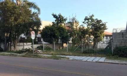Terreno no Seminário ZR3 - R$ 950.000,00 - 600m² total