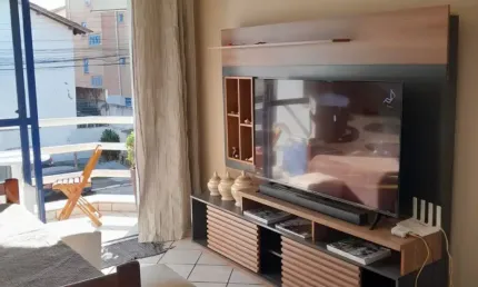 Apartamento há 350 metros do mar Canasvieiras 01 quarto
