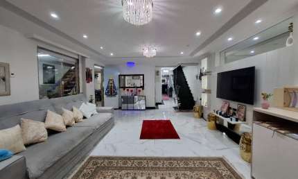 Recreio - Casa Duplex espaçosa e confortável com 4 suites em Condomínio