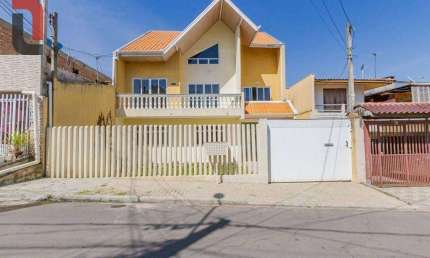 Sobrado com 3 quartos à venda, 250 m² por R$ 801.000 - Capão Raso - Curitiba/PR
