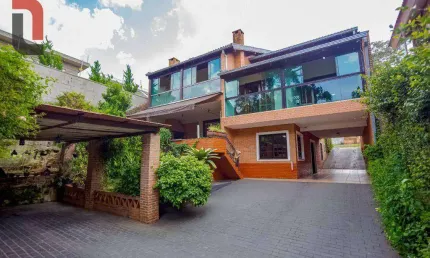 Casa com 5 quartos à venda, 458 m² por R$ 1.790.000 - Vista Alegre - Curitiba/PR